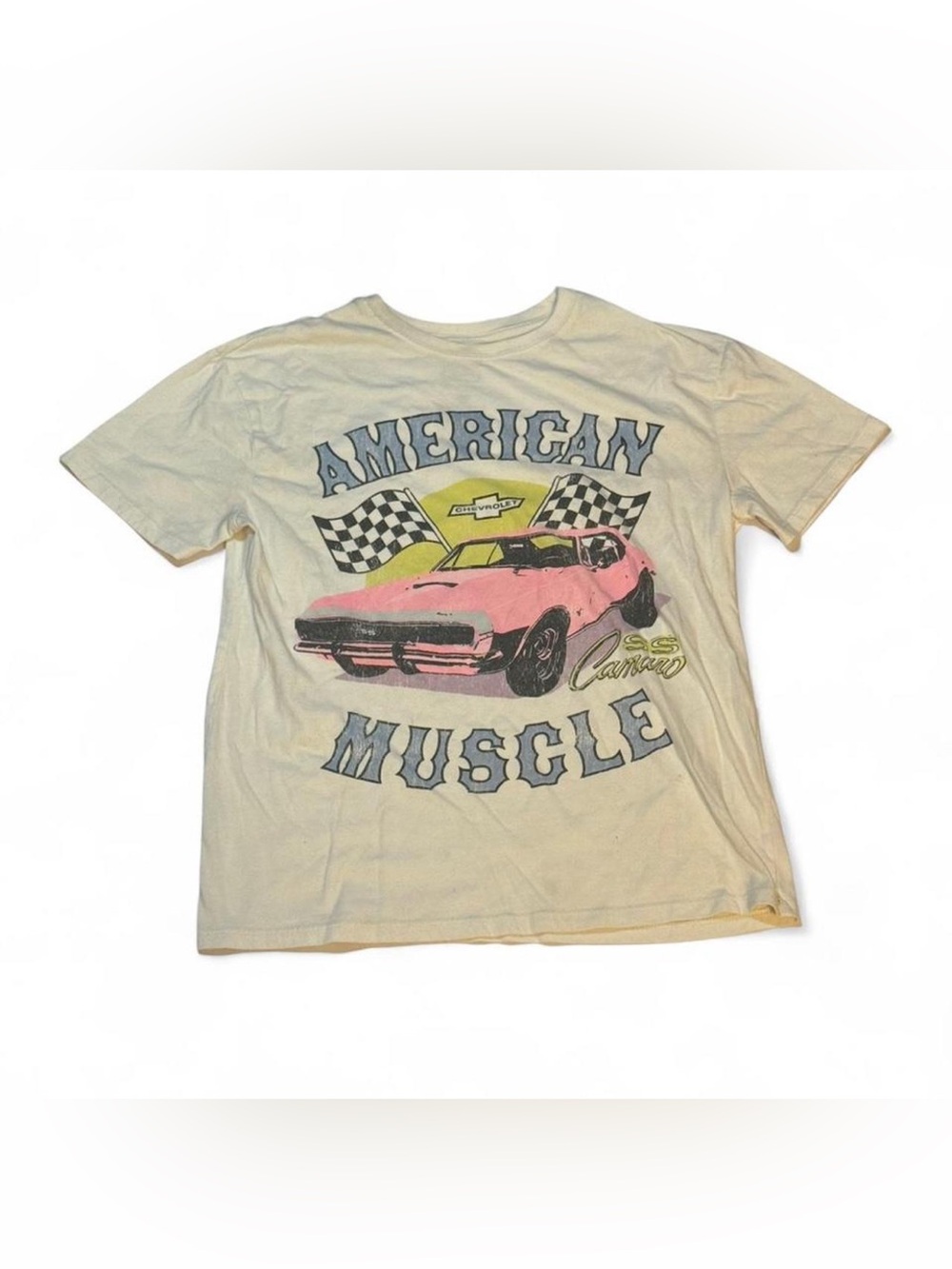 GM American Muscle SS Camaro Graphic Tee - Cream with Pink Car